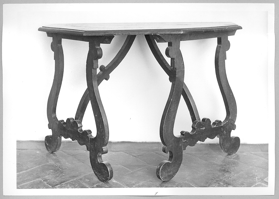 console - bottega marchigiana (sec. XIX)