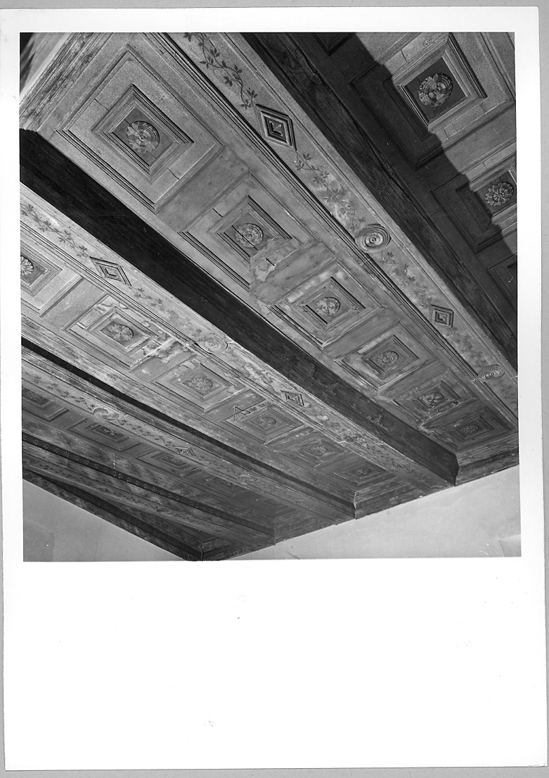 soffitto a cassettoni - bottega marchigiana (sec. XVI)