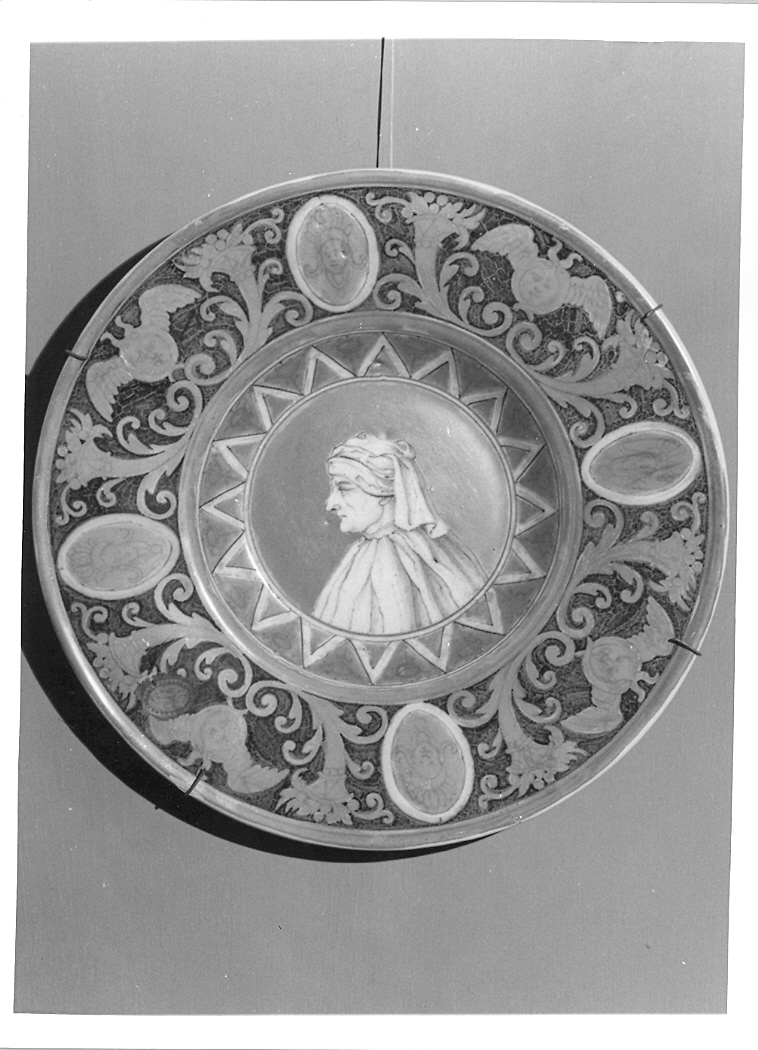 piatto - bottega marchigiana (sec. XIX)