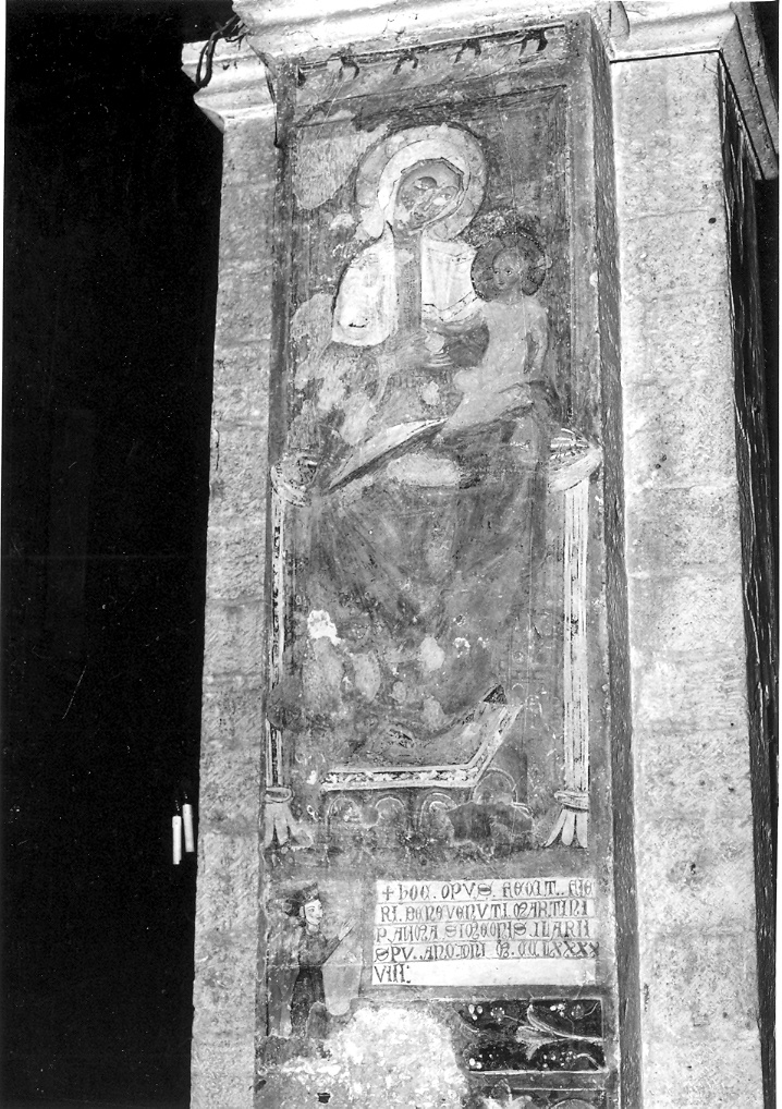 Madonna in trono con Bambino (dipinto) - ambito italiano (sec. XIII)