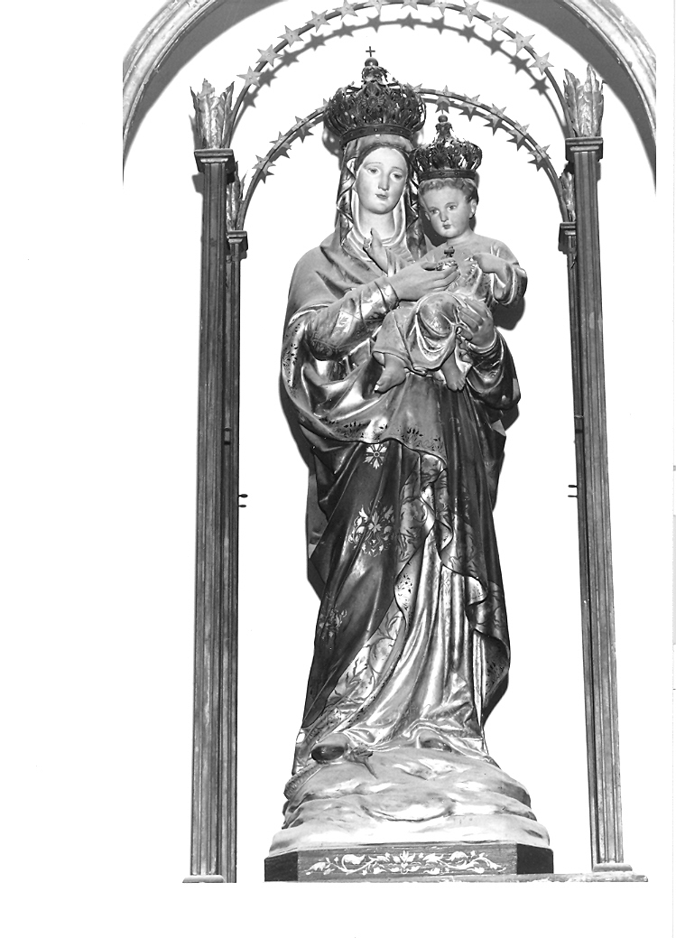 Madonna con Bambino (statua) - ambito italiano (primo quarto sec. XX)