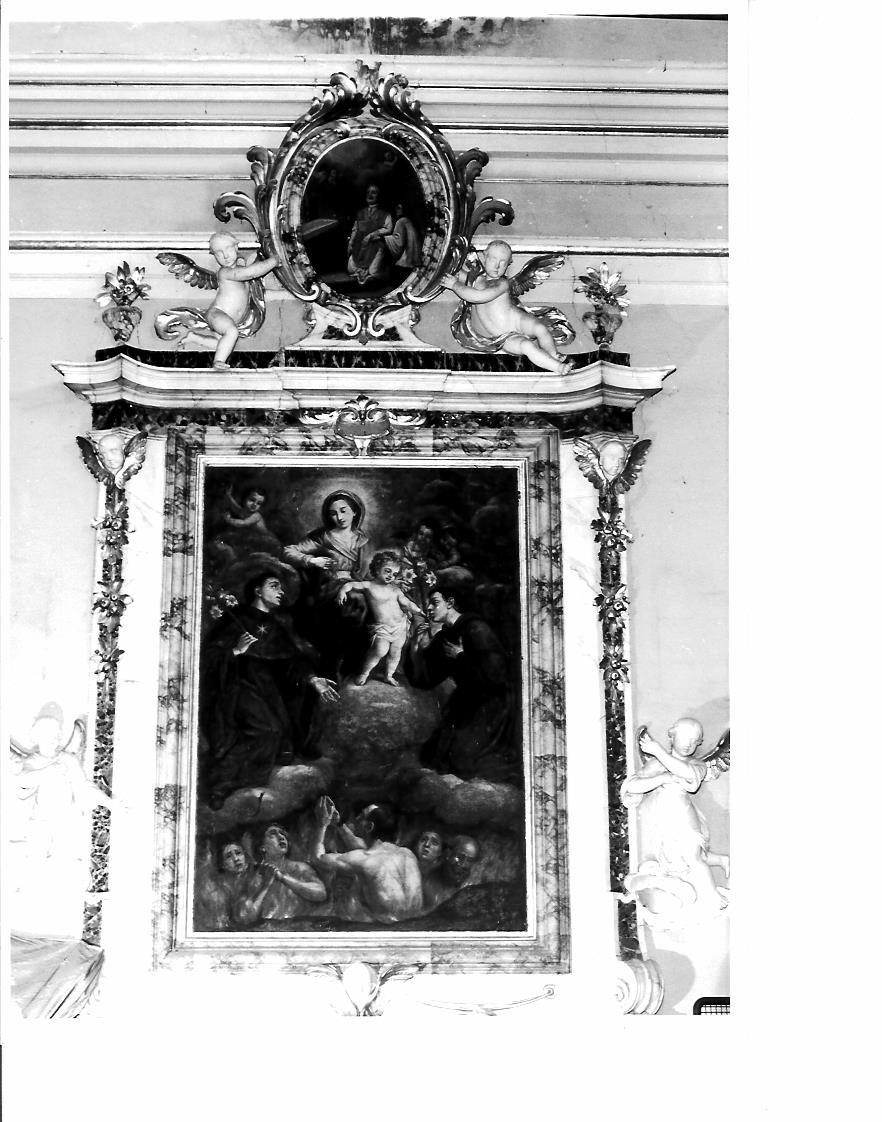 Madonna del Carmine con San Nicola da Tolentino e Sant'Antonio da Padova (dipinto) di Ricci Ubaldo (secc. XVII/ XVIII)