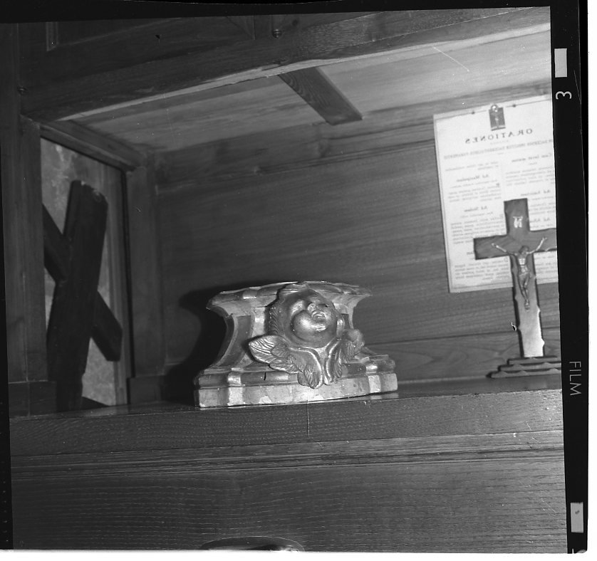 mensola - bottega marchigiana (sec. XVII)