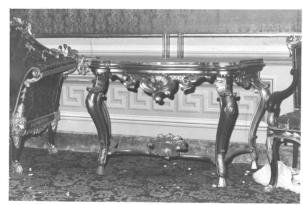 console, coppia - bottega Italia centrale (sec. XVIII)