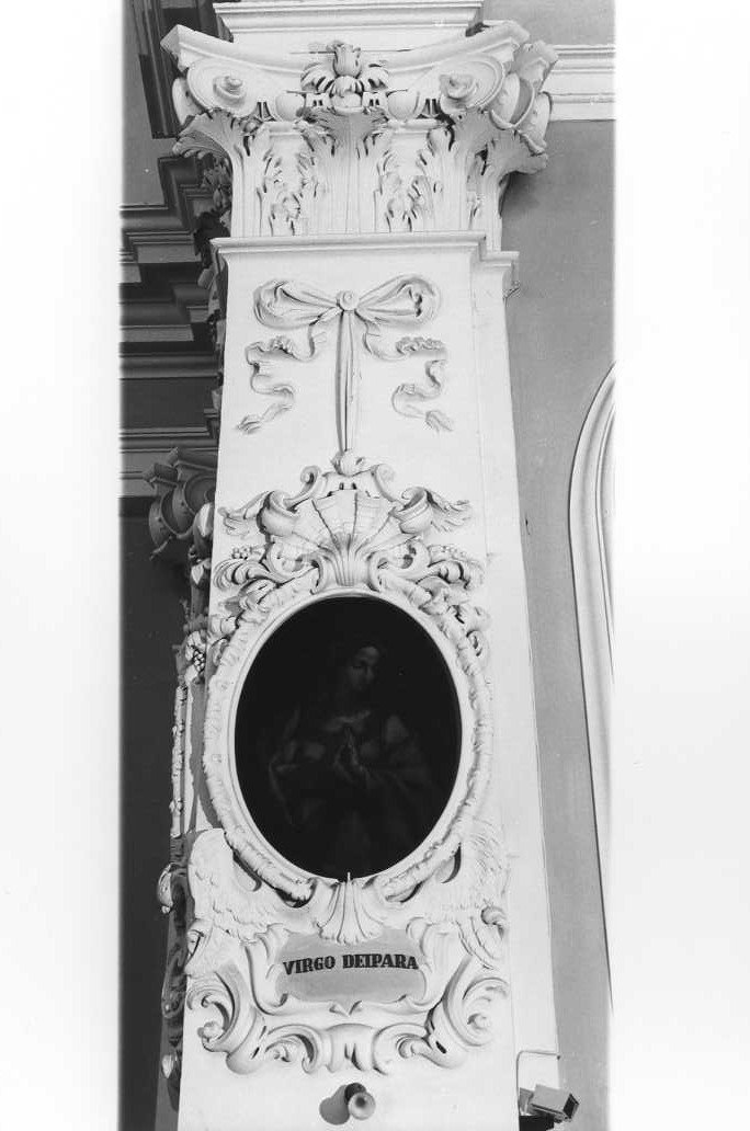 cornice, coppia - bottega italiana (prima metà sec. XVIII)