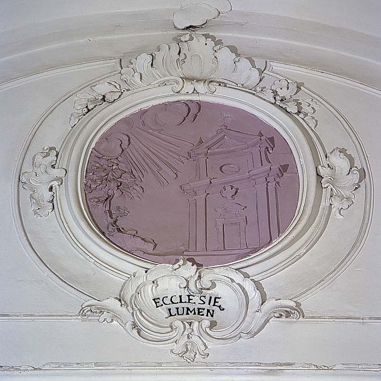 veduta di una chiesa (decorazione plastico-pittorica) di Rusconi Camillo (scuola) (sec. XVIII)