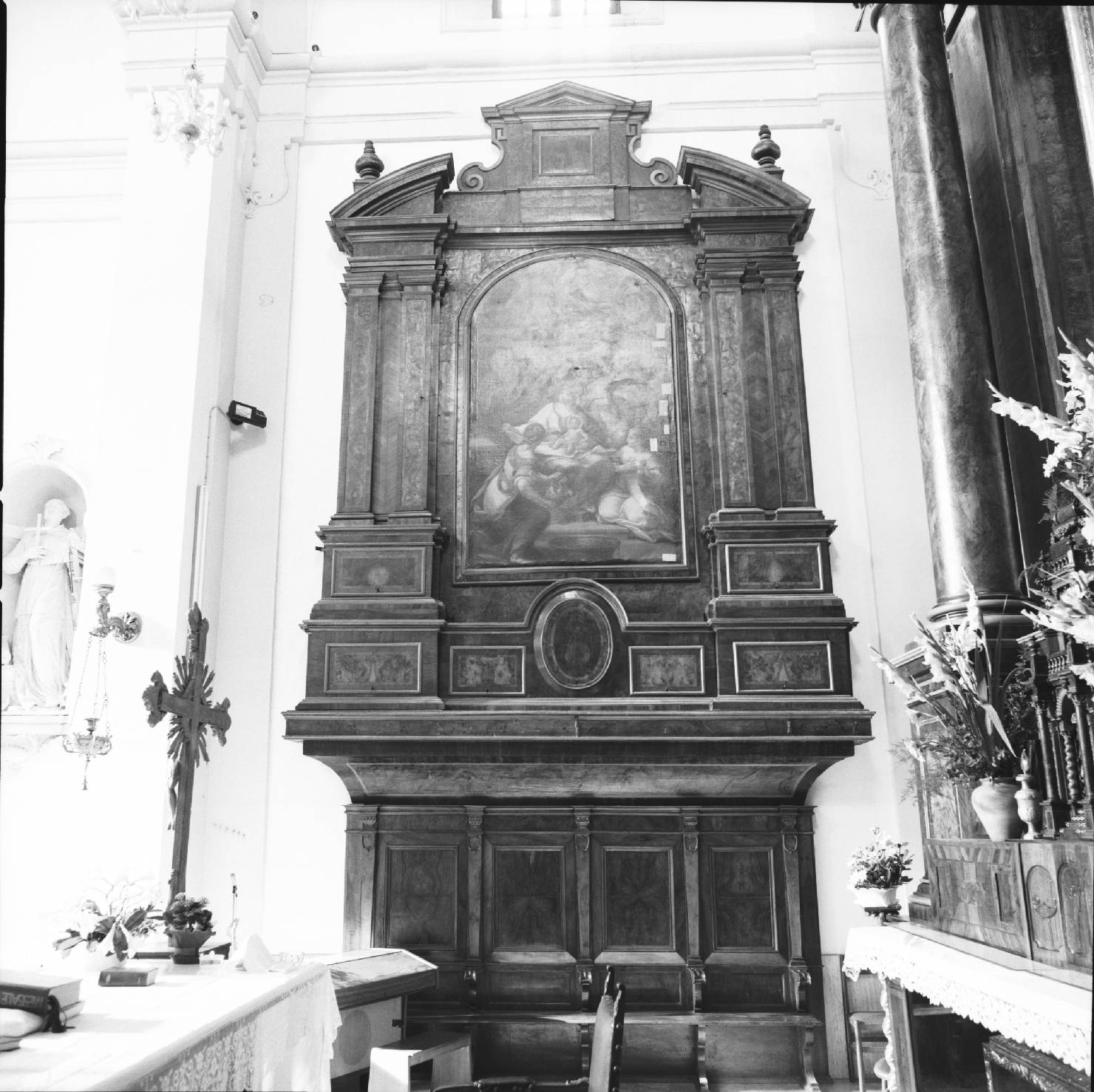 reliquiario architettonico - ad altarolo, serie - bottega marchigiana (seconda metà sec. XVIII)
