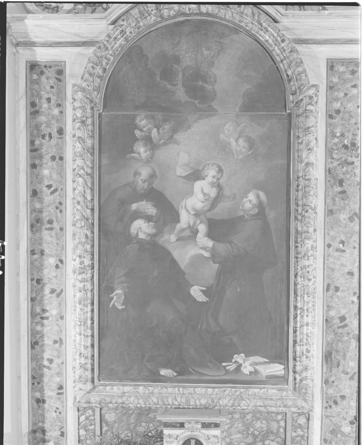 Gesù Bambino appare a Sant'Antonio da Padova alla presenza di San Bonaventura e San Francesco d'Assisi (dipinto) di Liozzi Antonio (attribuito) (terzo quarto sec. XVIII)