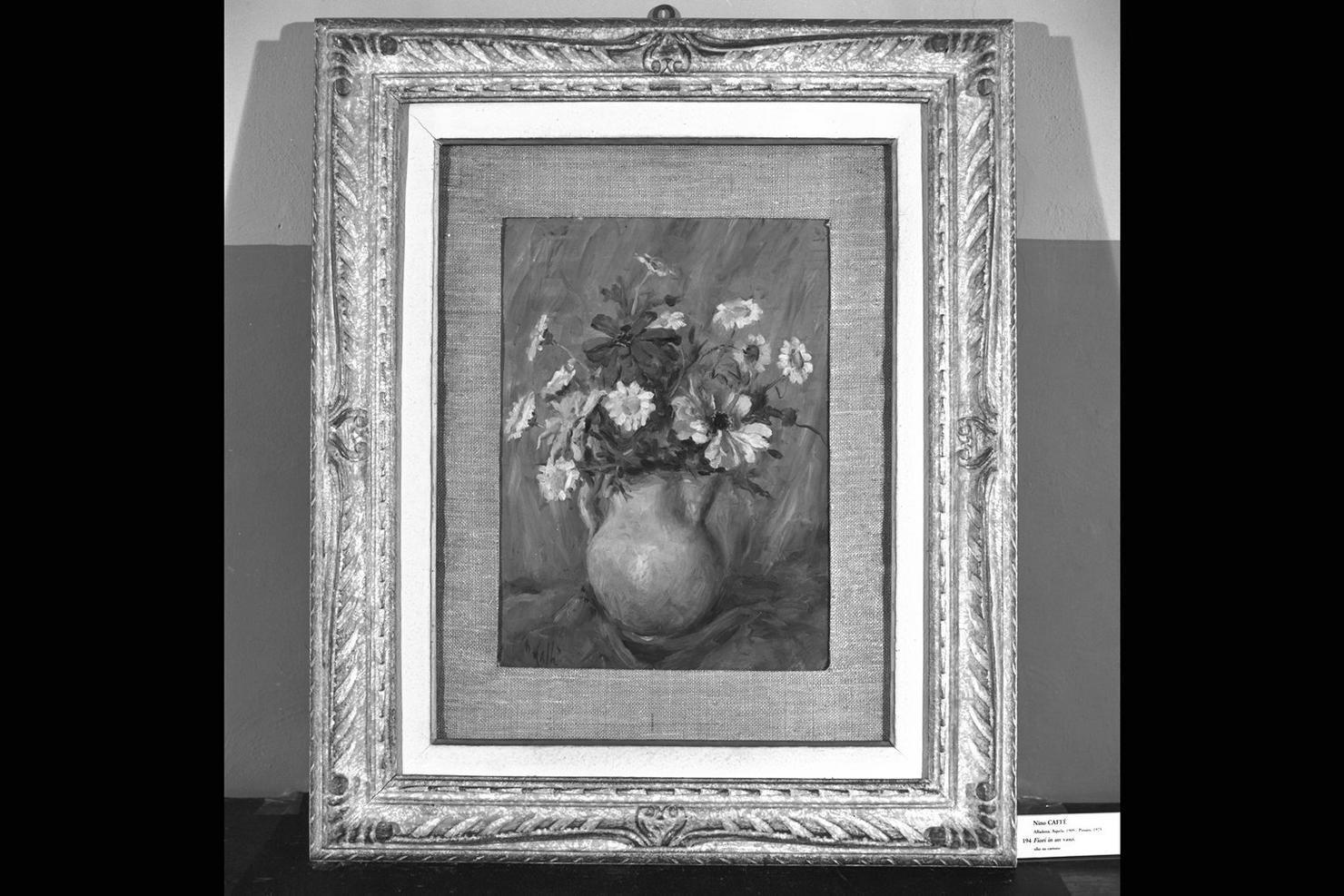 vaso con fiori (dipinto) di Caffè Nino (sec. XX)