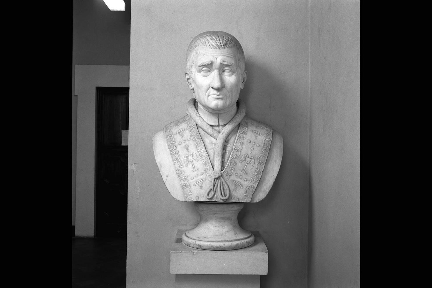 ritratto di papa Gregorio XVI (busto) di Bianchini Fedele (sec. XIX)