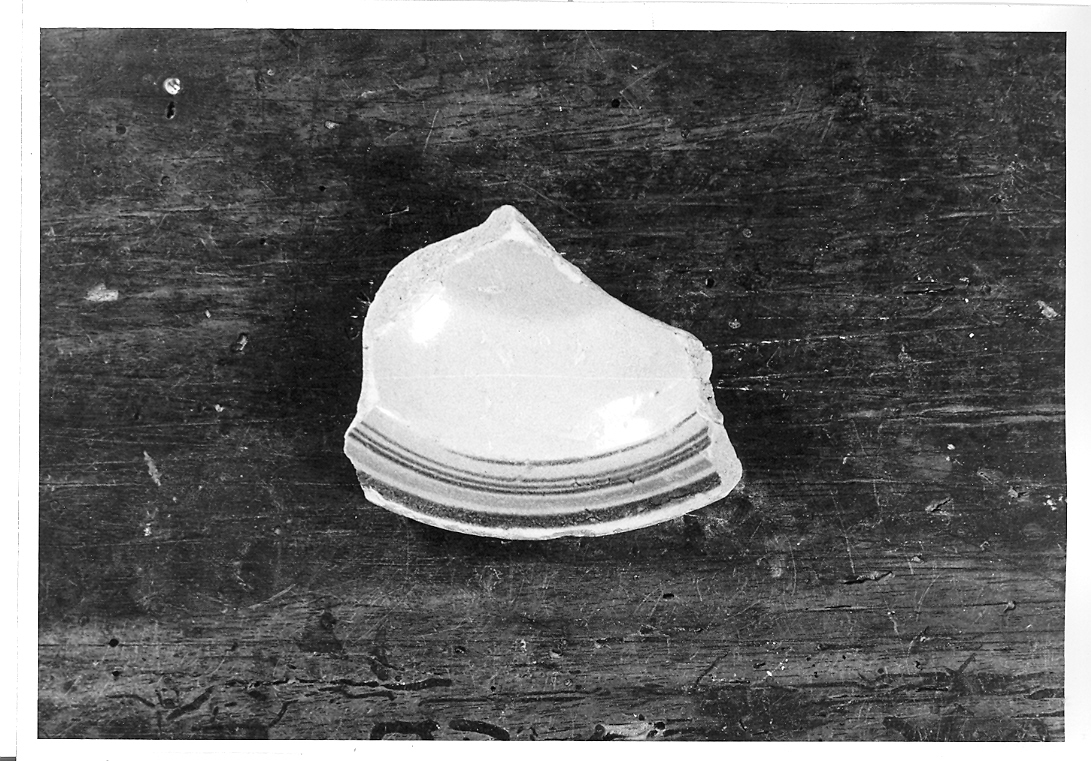 piattino, frammento - bottega faentina (sec. XVI)