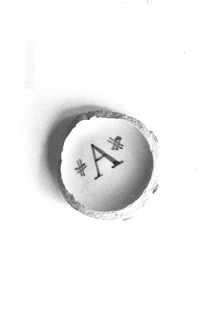 ciotola, frammento - bottega derutese (prima metà sec. XVI)