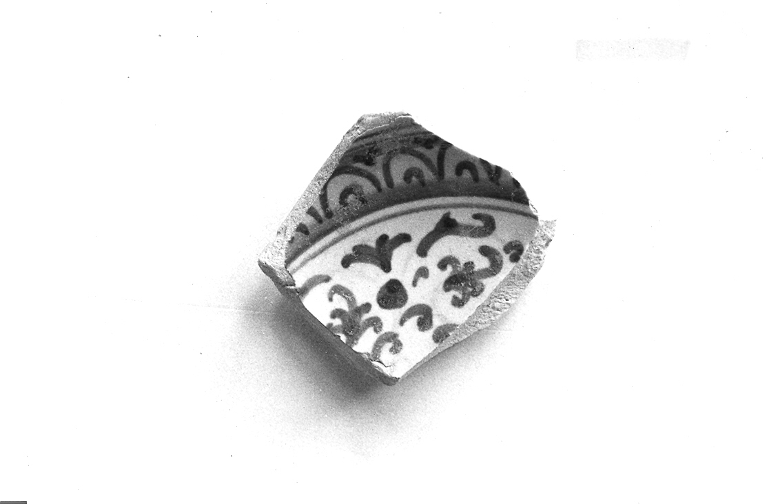 piatto, frammento - bottega derutese (prima metà sec. XVI)