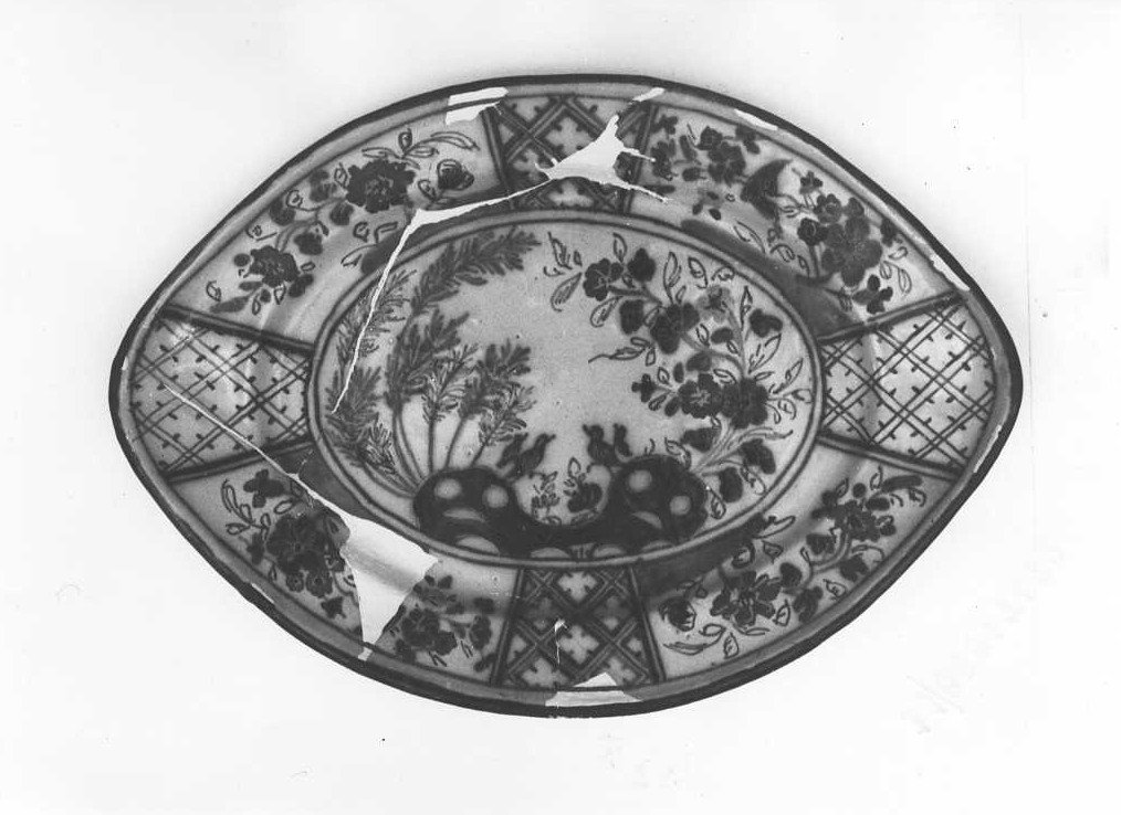 piatto da portata - bottega lombarda (sec. XVIII)