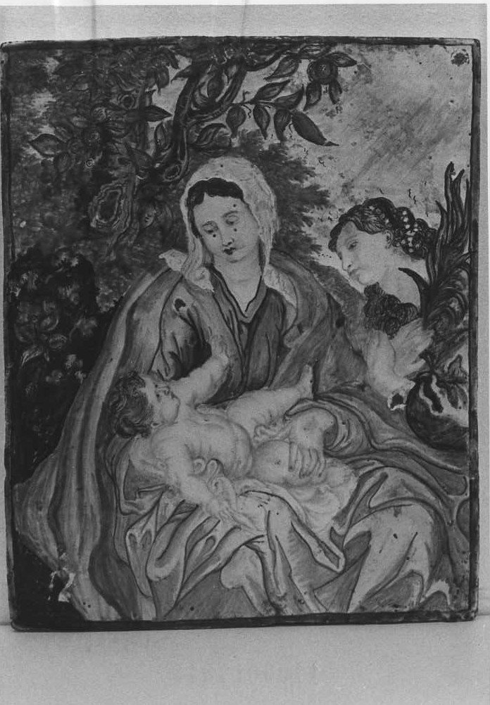 Madonna con Bambino e angelo (mattonella) di Gentili Carmine (bottega) (fine/inizio secc. XVII/ XVIII)