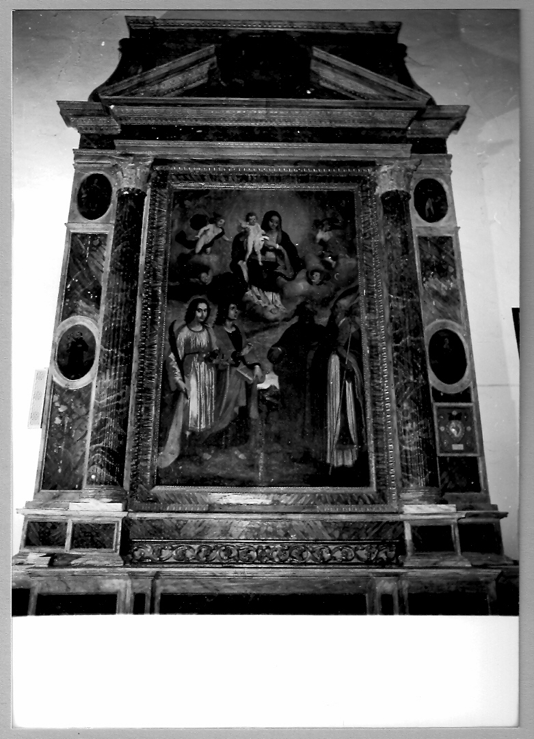 Madonna con Bambino e Santi (dipinto) di Pandolfi Giovanni Giacomo (primo quarto sec. XVII)