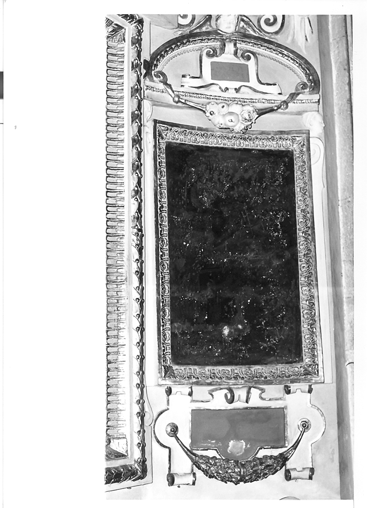 motivi decorativi (decorazione plastica) di Magistris Simone de (attribuito) (sec. XVII)