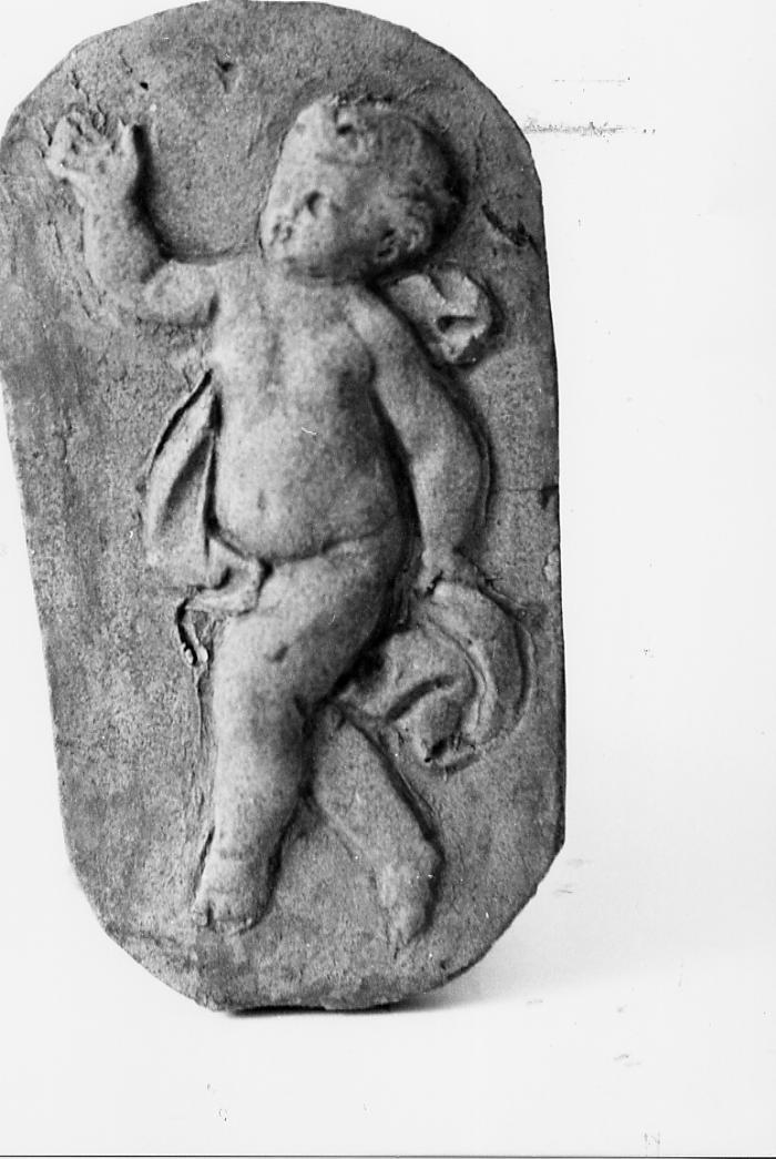putto che danza (rilievo) di Paci Emidio (sec. XIX)