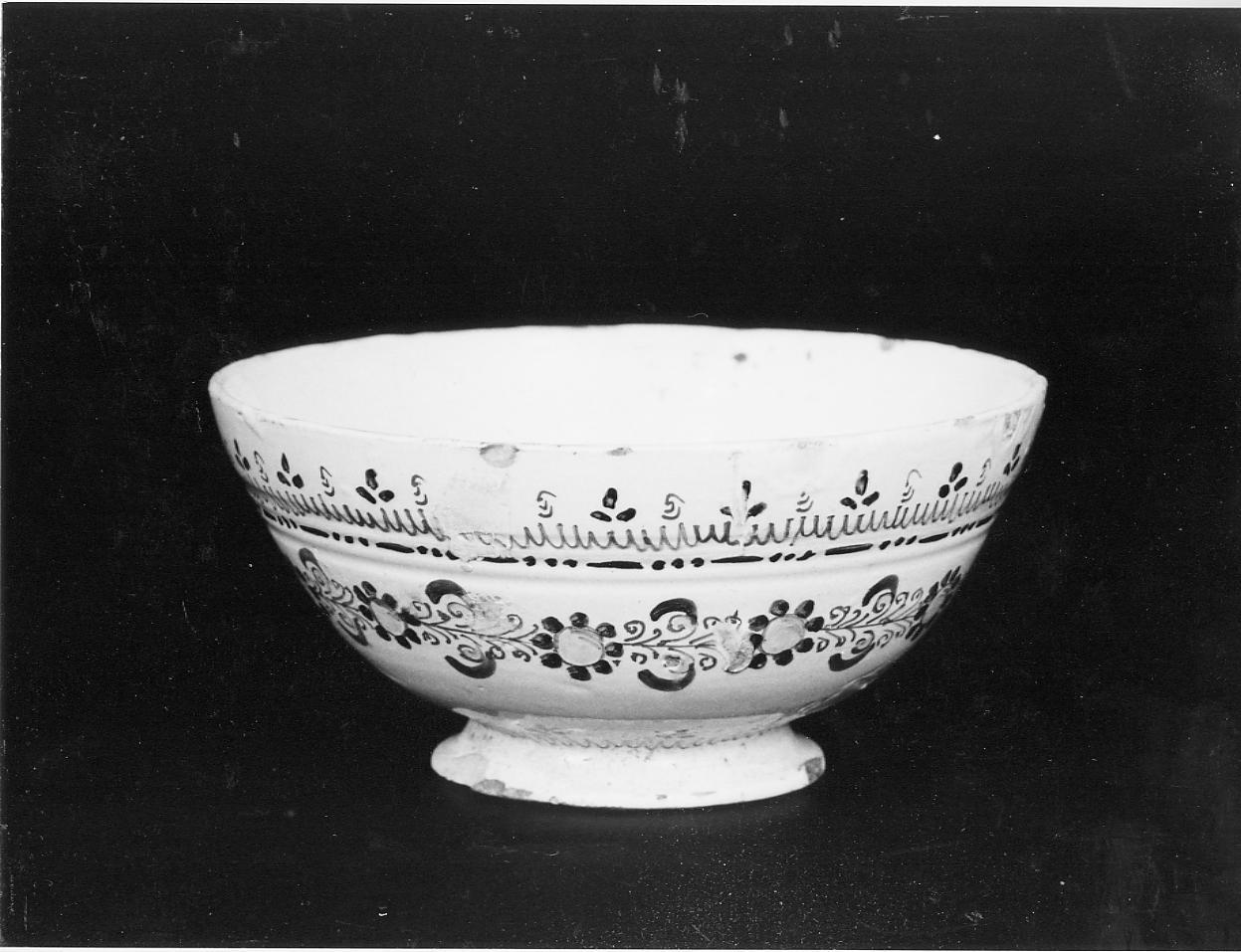 coppa - bottega di Castelli (sec. XVII)