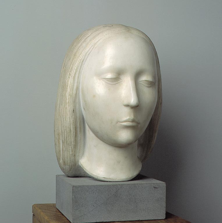 Bambina camerinese, testa di bambina (scultura) di Bartoccini Bruno (sec. XX)