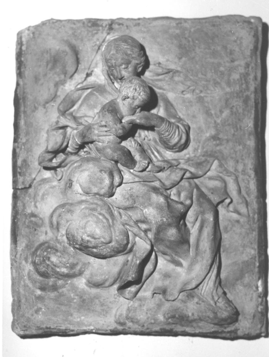 Madonna con Bambino (formella) di Calcagni Antonio di Bernardino (attribuito) (secc. XVI/ XVII)