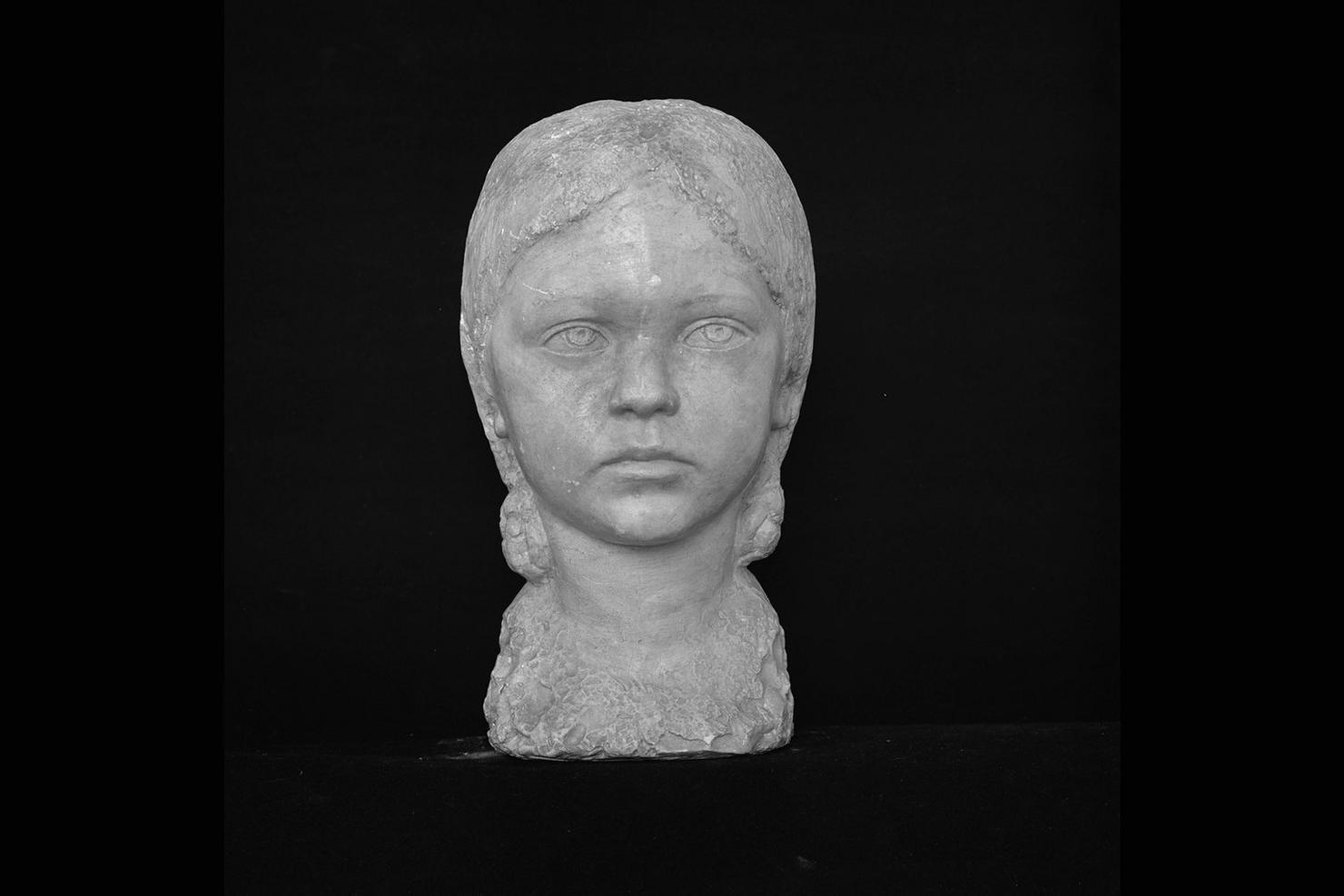 testa di fanciulla (scultura) di Gera Uno (sec. XX)