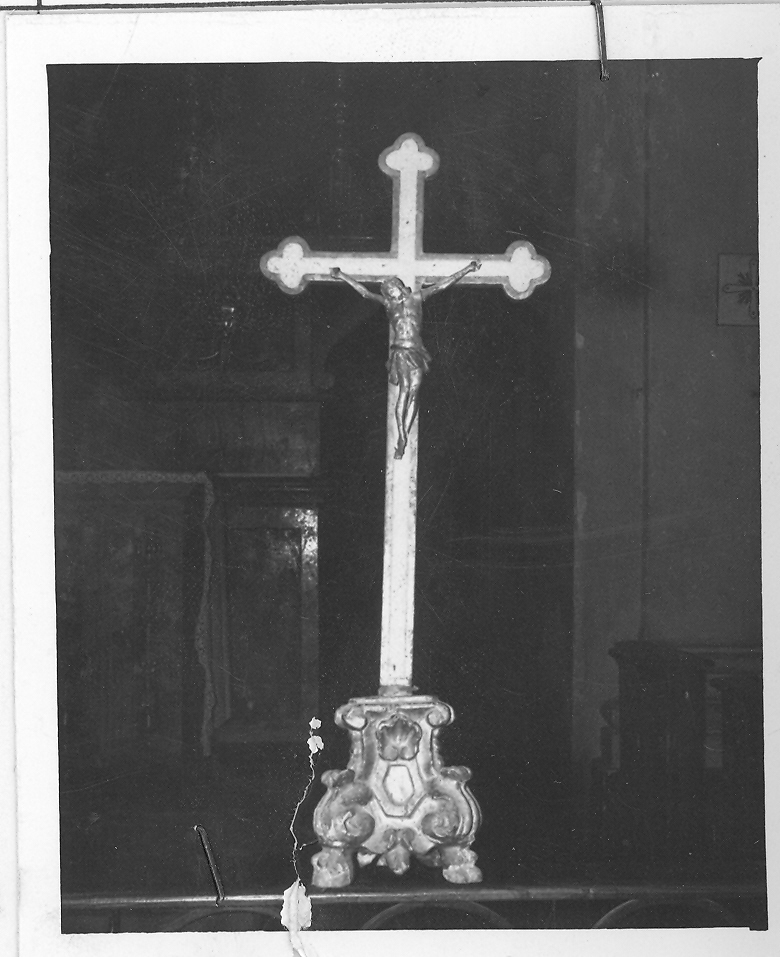 croce d'altare - bottega marchigiana (fine/inizio secc. XVII/ XVIII)