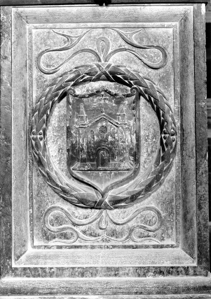 base di colonna - manifattura marchigiana (metà sec. XVI)