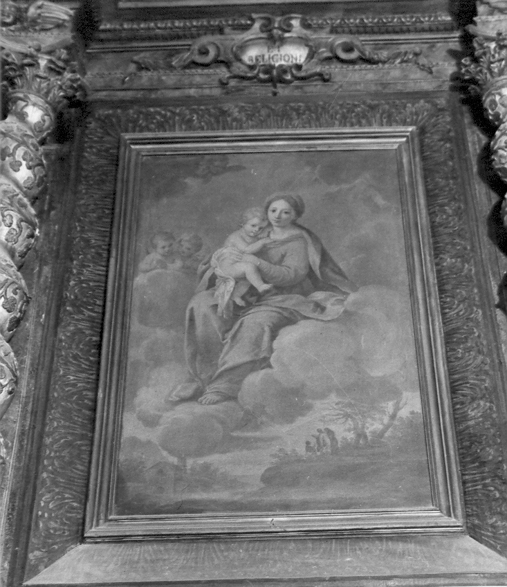 Madonna con Bambino (dipinto, elemento d'insieme) di Ceccarini Sebastiano (sec. XVIII)