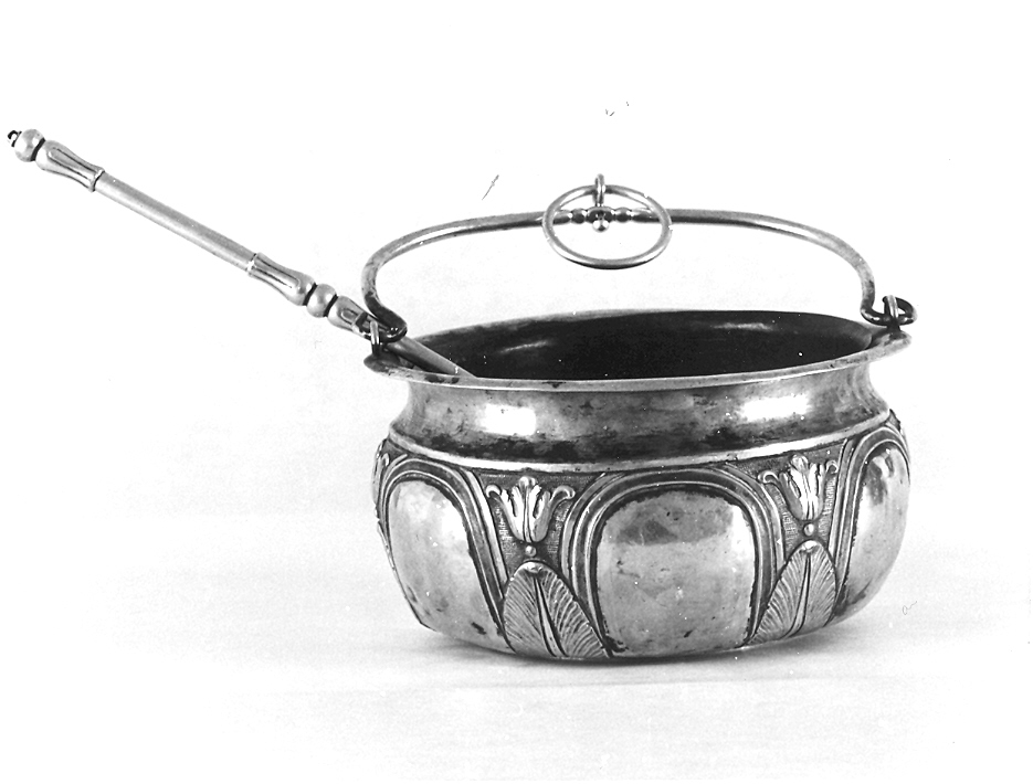 secchiello per l'acqua benedetta - bottega marchigiana (sec. XVII)