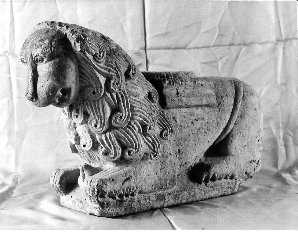 leone (scultura) - bottega marchigiana (inizio sec. XII)