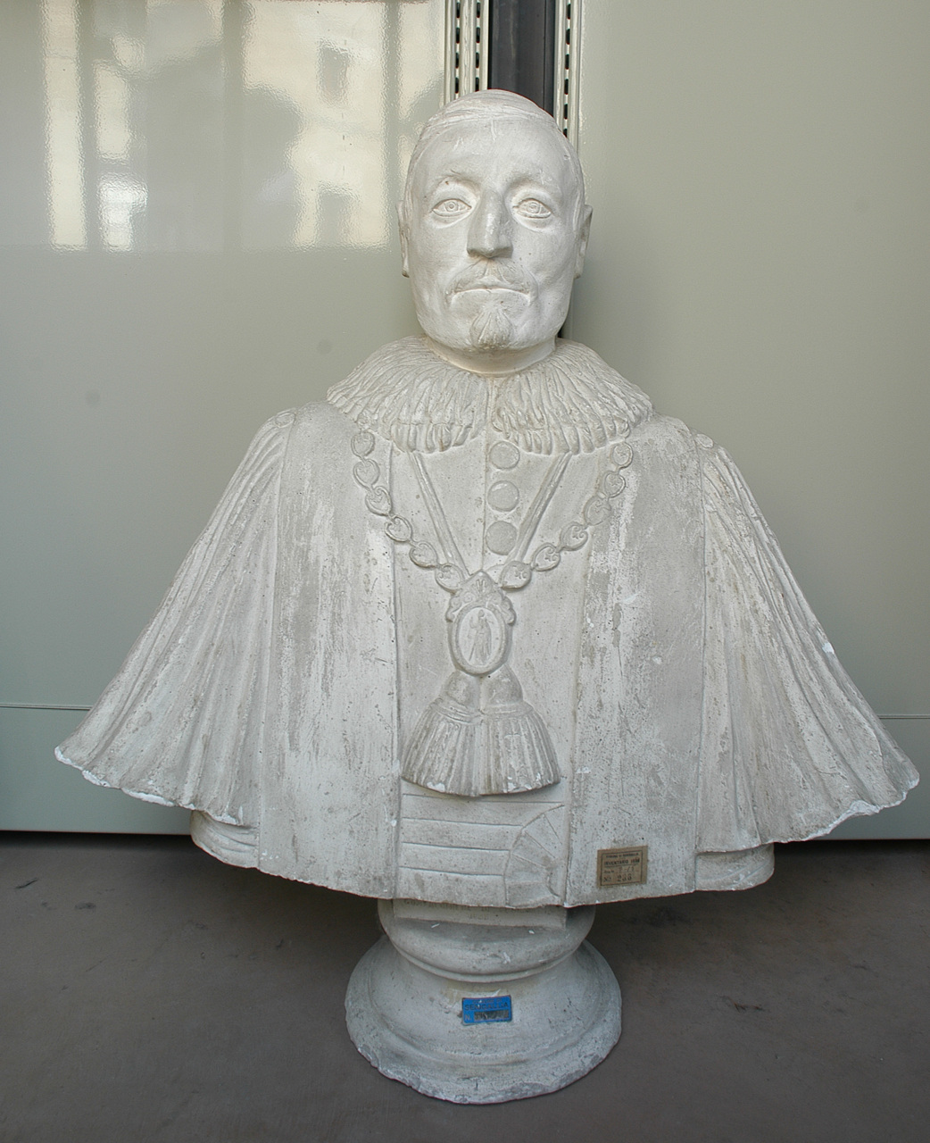 ritratto di cardinale (busto) - bottega marchigiana (sec. XIX)