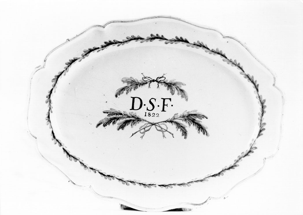 vassoio - manifattura marchigiana (sec. XIX)