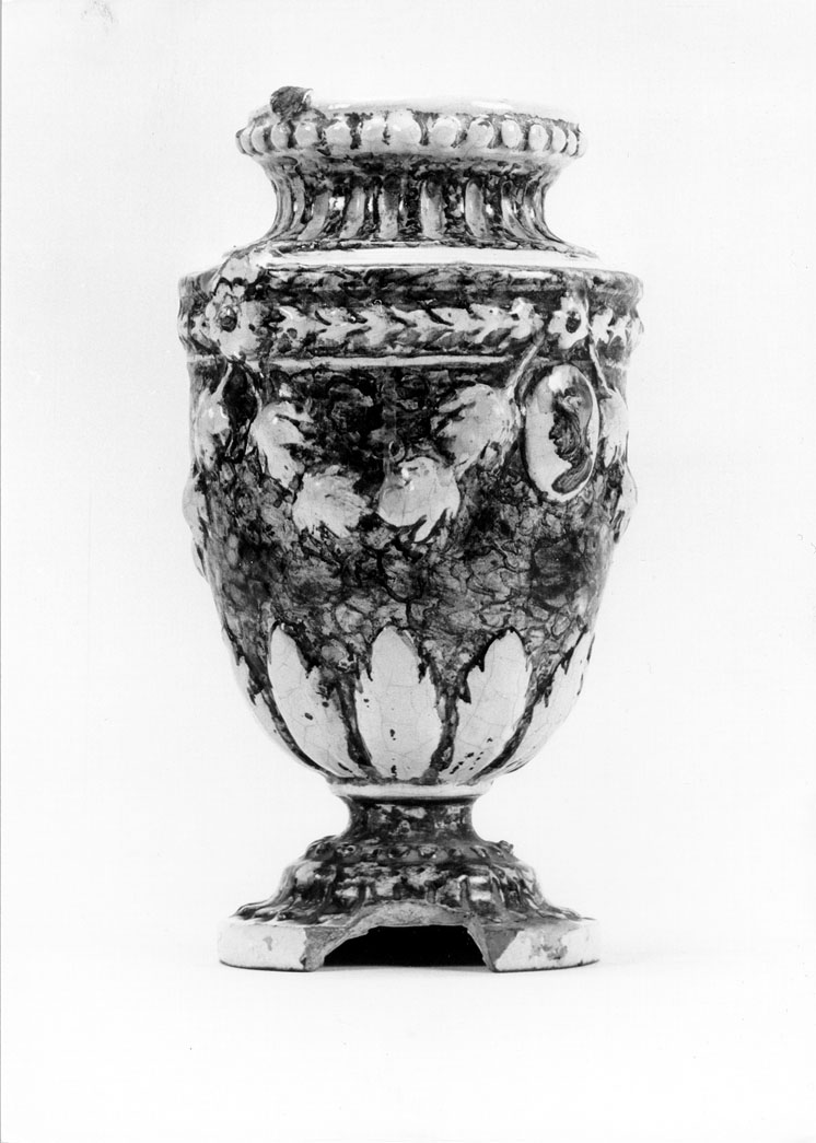 vaso - manifattura marchigiana (sec. XIX)