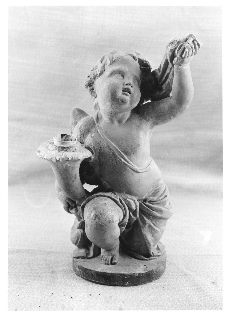 putto (statuetta portacandelabro, serie) di Paci Emidio (sec. XIX)