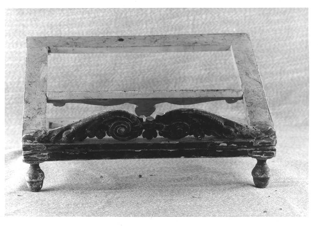 leggio - bottega marchigiana (sec. XVIII)