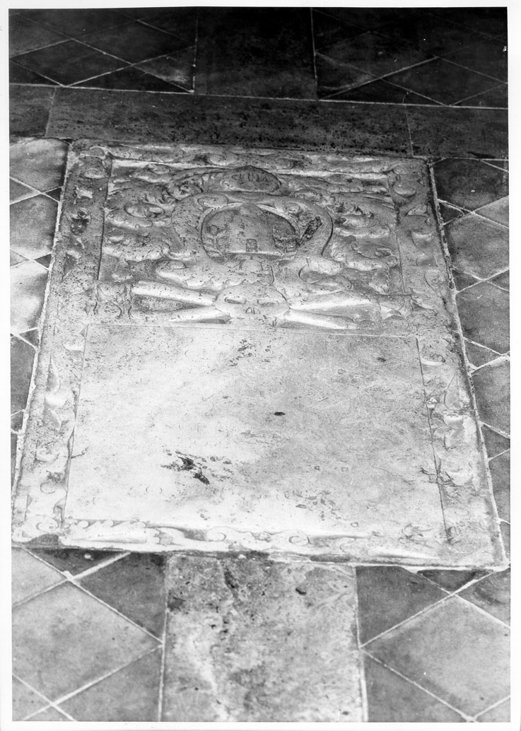lastra tombale - bottega marchigiana (sec. XVII)