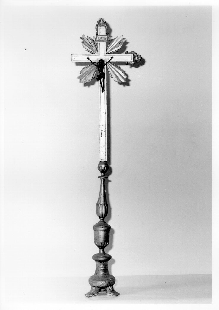 croce d'altare - bottega marchigiana (sec. XIX)
