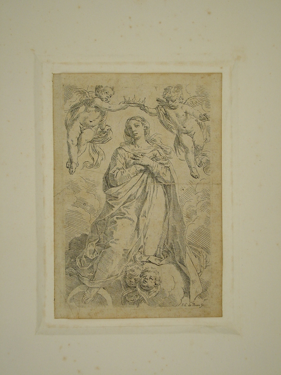 Madonna incoronata da due angeli (stampa) di Cantarini Simone (attribuito) (secondo quarto sec. XVII)