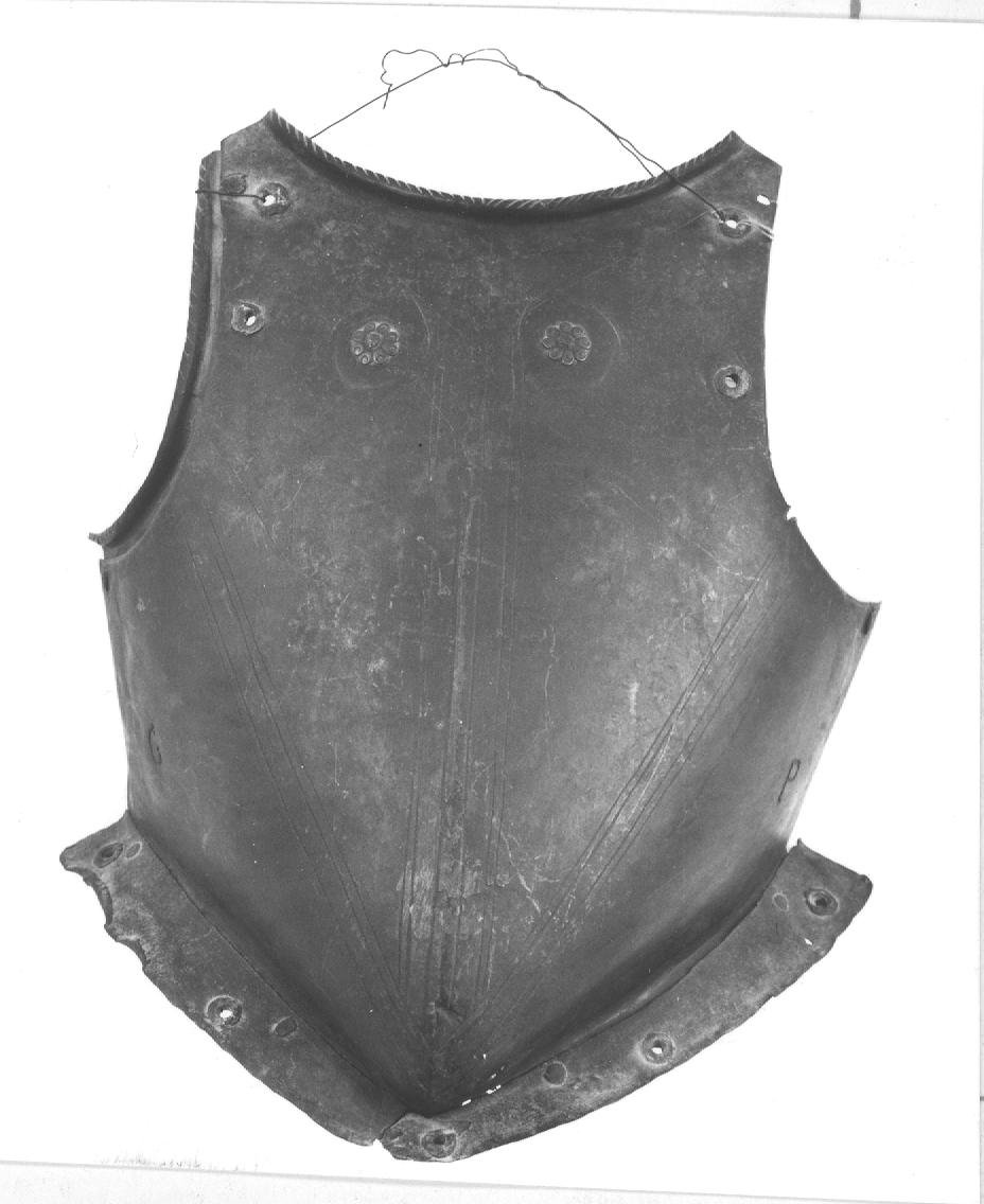 panziera d'armatura - bottega italiana (sec. XVI)