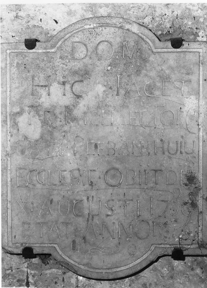 lapide commemorativa - ambito ascolano (inizio sec. XVIII)