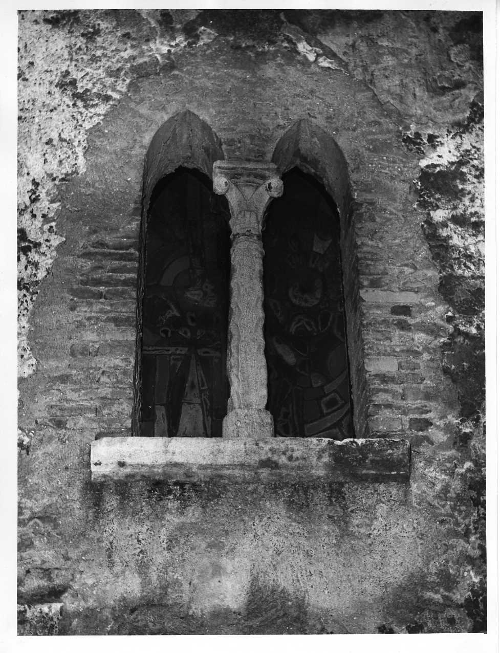 pilastrino - bottega Italia meridionale (secc. XIII/ XIV)