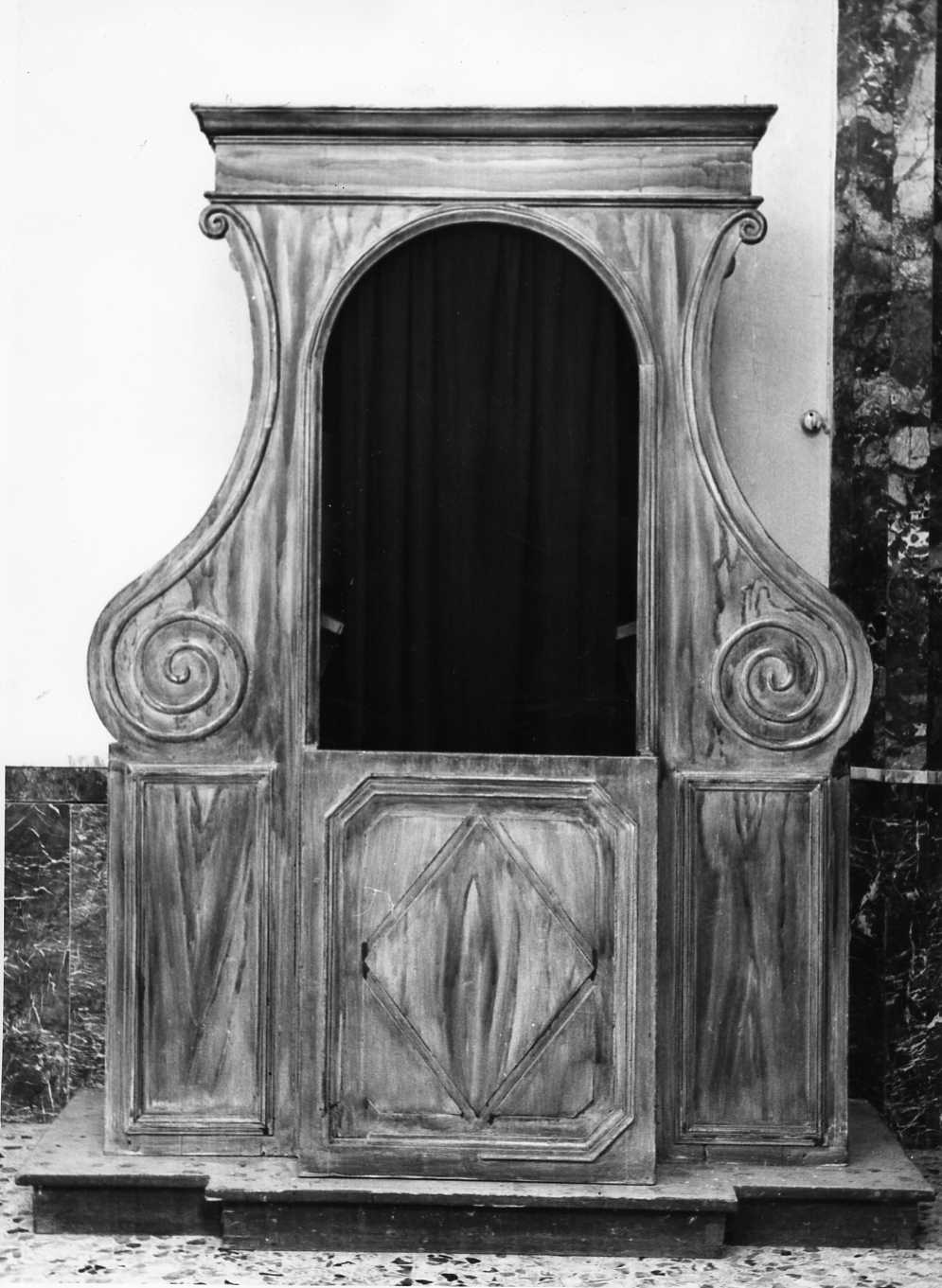 confessionale, opera isolata - bottega molisana (sec. XVIII)