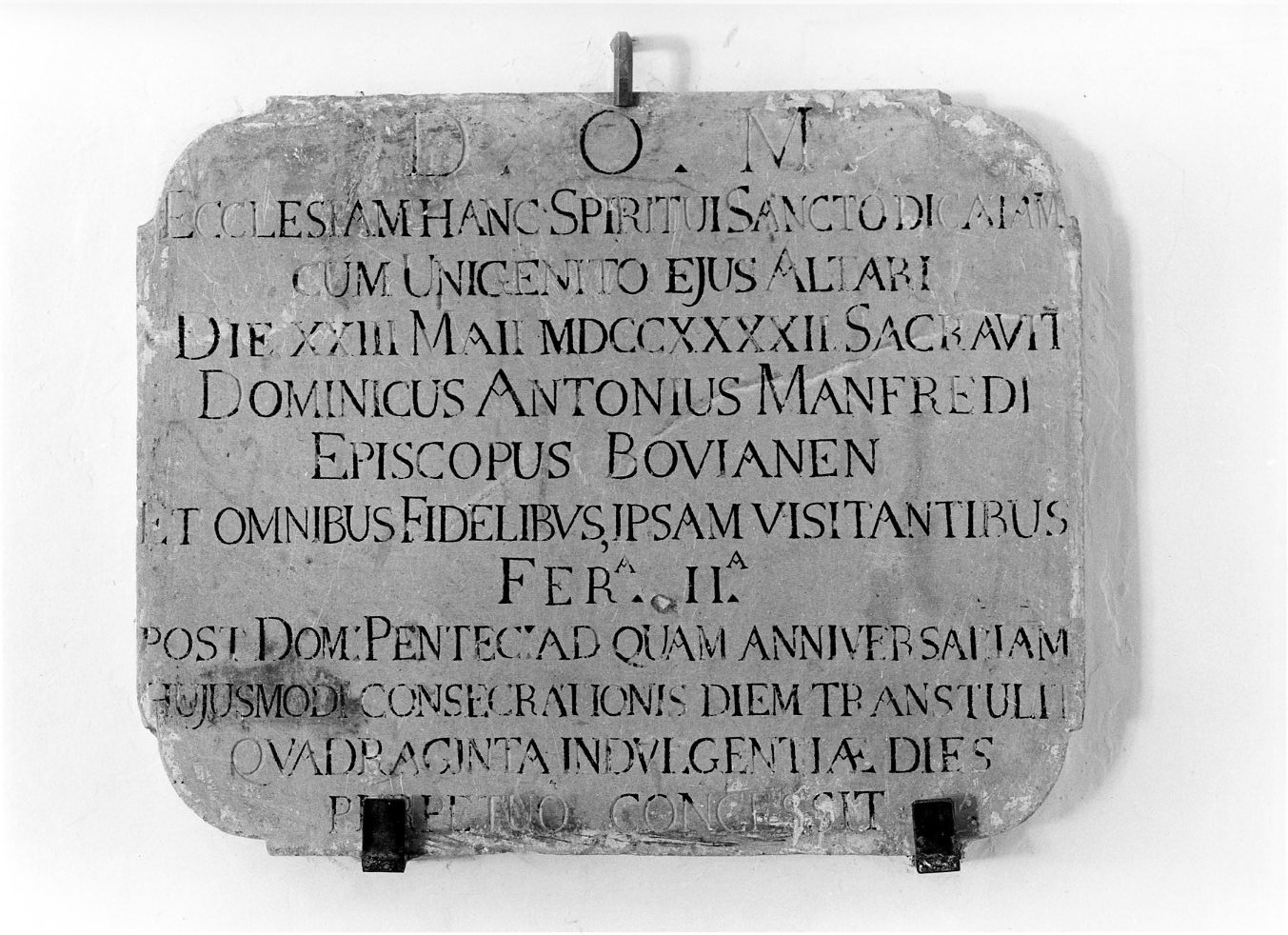 lapide, opera isolata - bottega molisana (prima metà sec. XVIII)