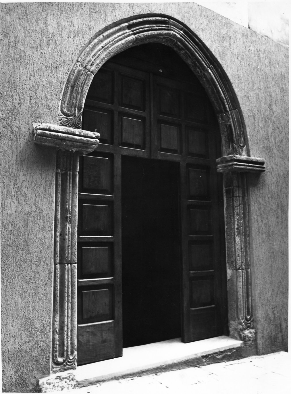 portale, opera isolata - bottega molisana (sec. XV)