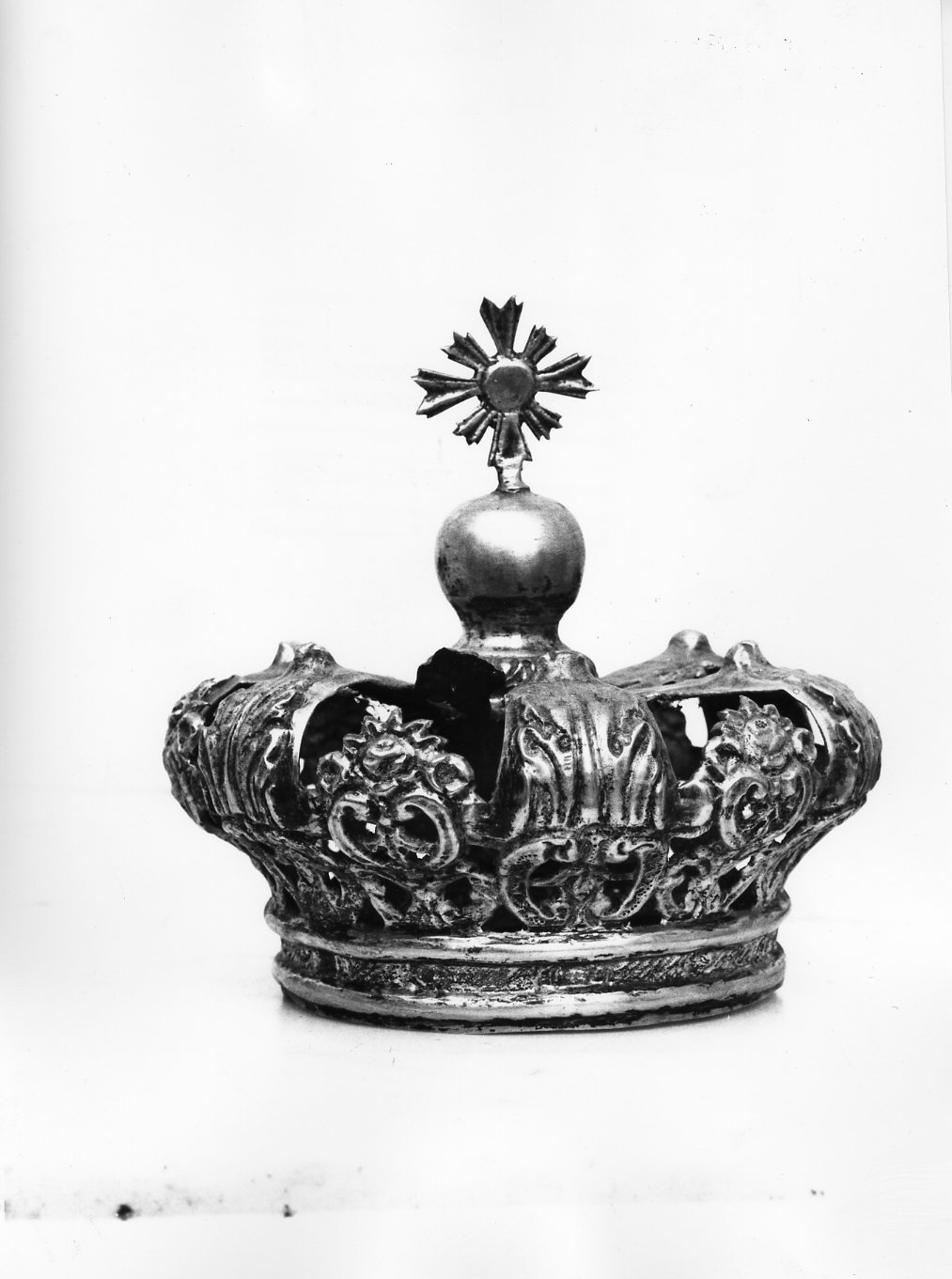 corona da statua, opera isolata - bottega molisana (sec. XIX)