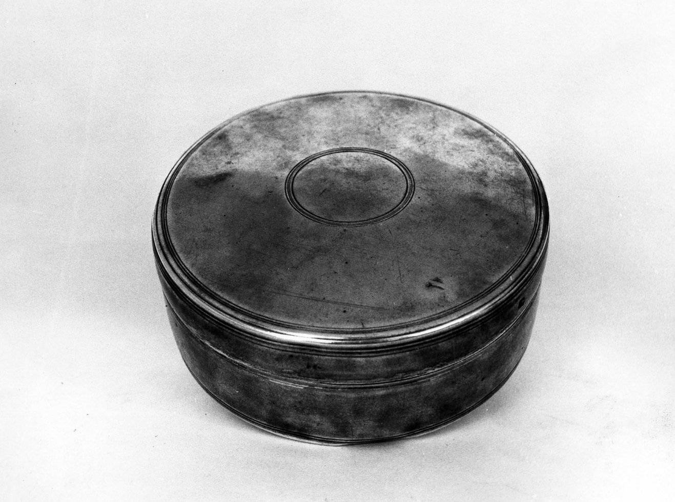 pisside - bottega napoletana (prima metà sec. XIX)