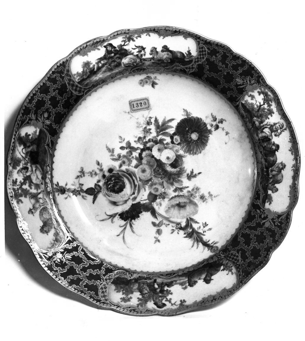 piatto - fabbrica di Meissen (sec. XVIII)