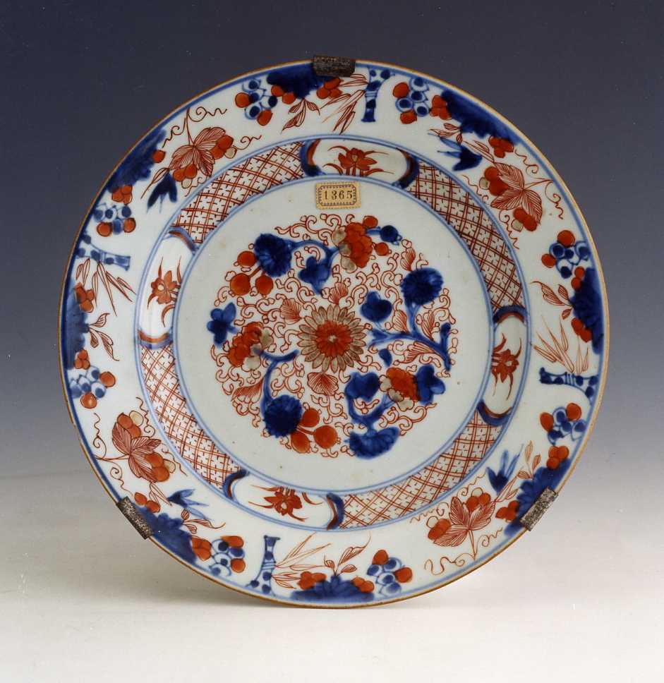 piatto, serie - manifattura giapponese (seconda metà sec. XIX)