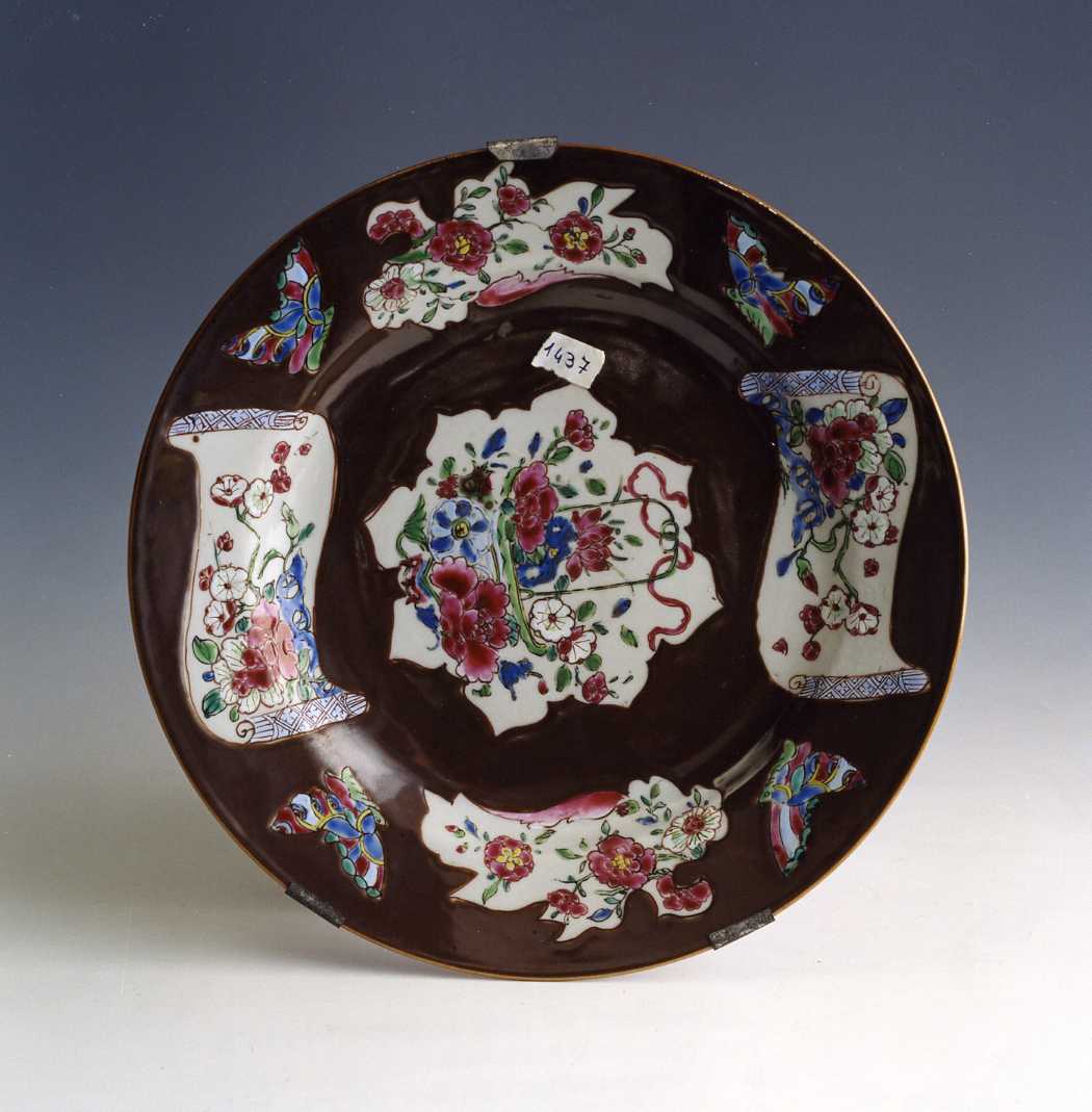 piatto - manifattura cinese (sec. XVIII)